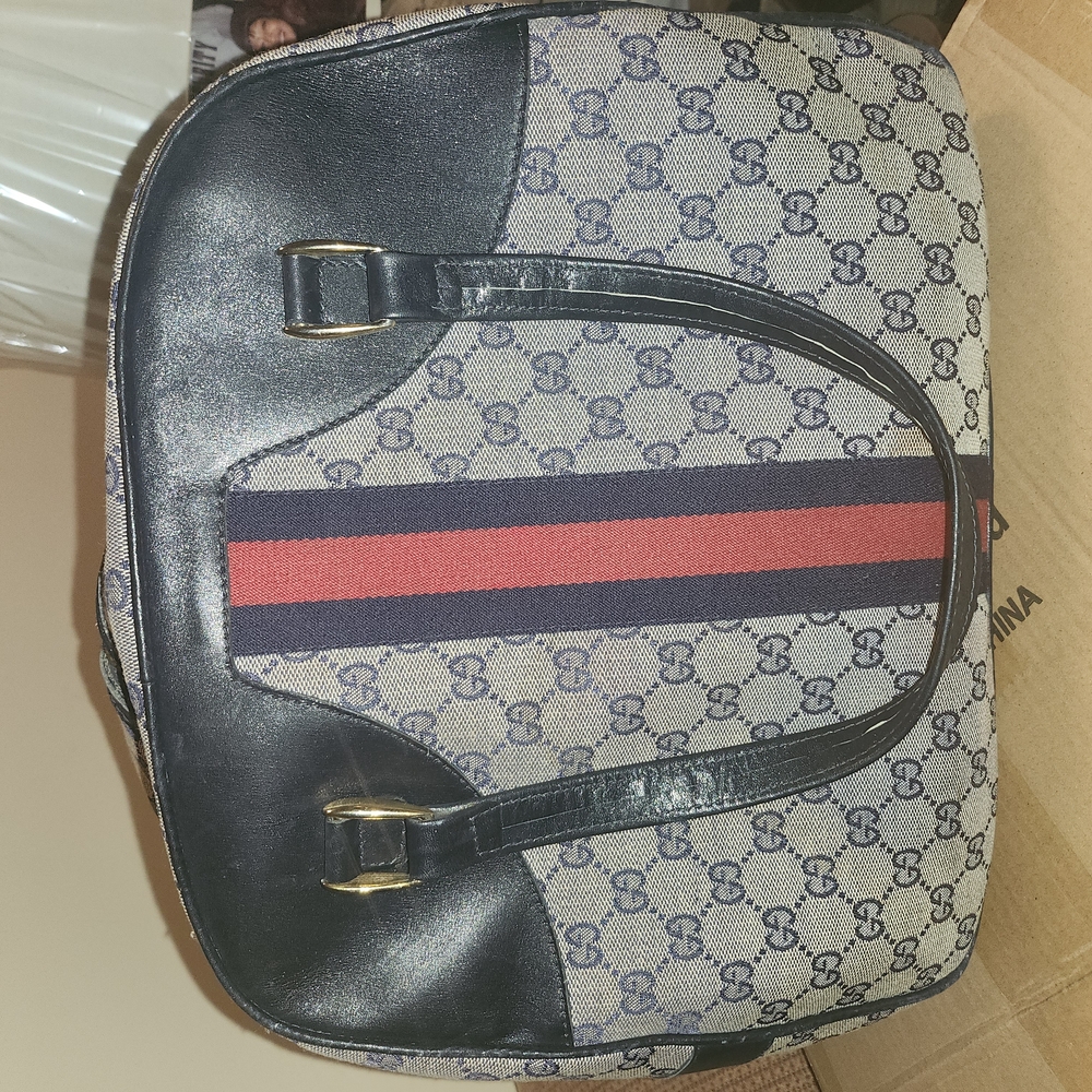 Gucci Men's Bag - Black and Grey